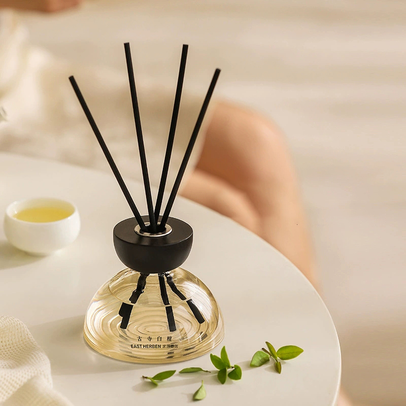 Home Fragrance With Essential Oils - 200 мл бутылка-диффузор с эфирным маслом